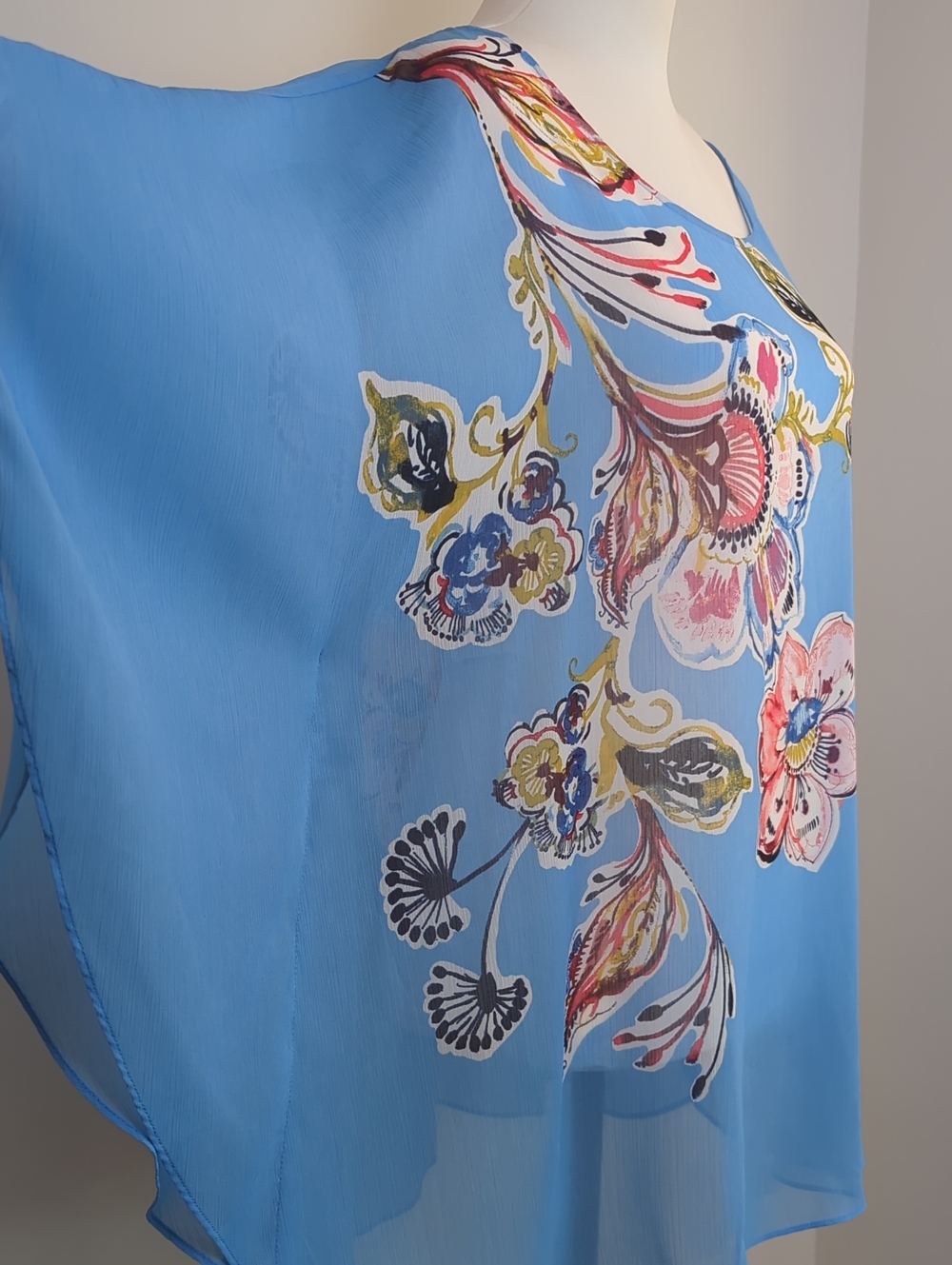 Chico's Watercolor Floral Sheer Poncho Blouse Top Sky Blue L XL - Picture 7 of 14